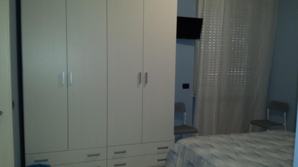 Sony Affittacamere Desenzano del Garda Phòng bức ảnh